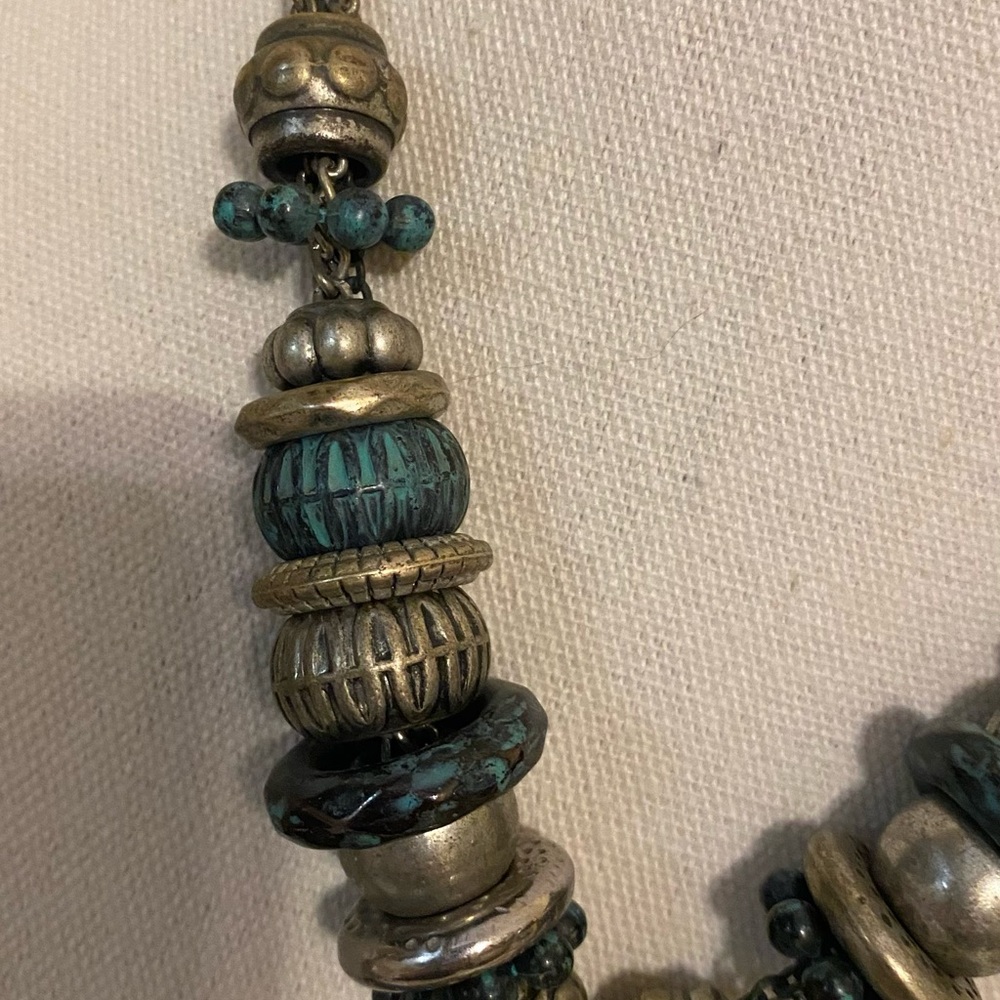 Turquoise Fleur-de-Lis Pendant Necklace with Antiqued Silver Beads - Picture 3 of 10